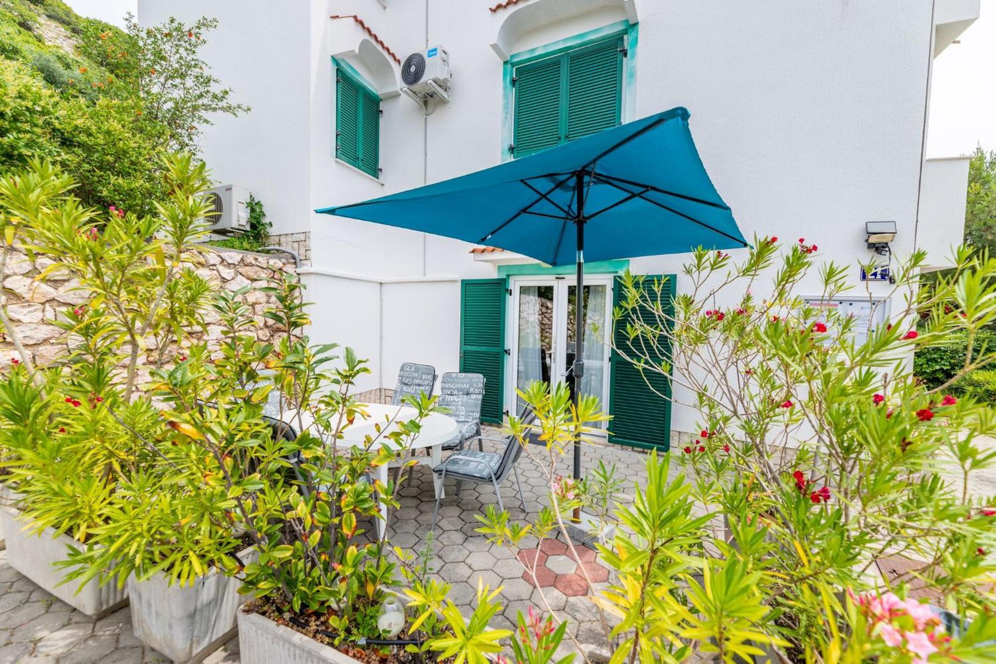Apartments Oleander Kricin Baška Exterior foto
